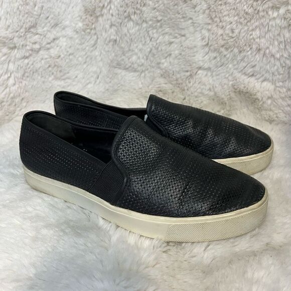 Vince Perforated Italian Calf Leather Blair Slip On Sneaker Black Size 7.5M - Picture 1 of 7